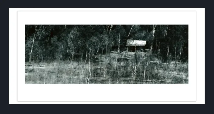 20.28-3.-10-WATERSCAPES-LAKE-HOUSE-Black-and-White-Photo-L102898389-Eildon-Lake-2015