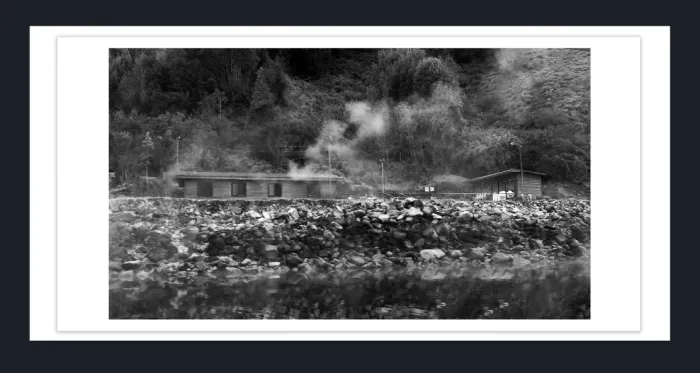 20.28-3.-7-WATERSCAPES-LAKE-HOUSE-Black-and-White-Photo-L1022221-Kitralco-Chile-2015