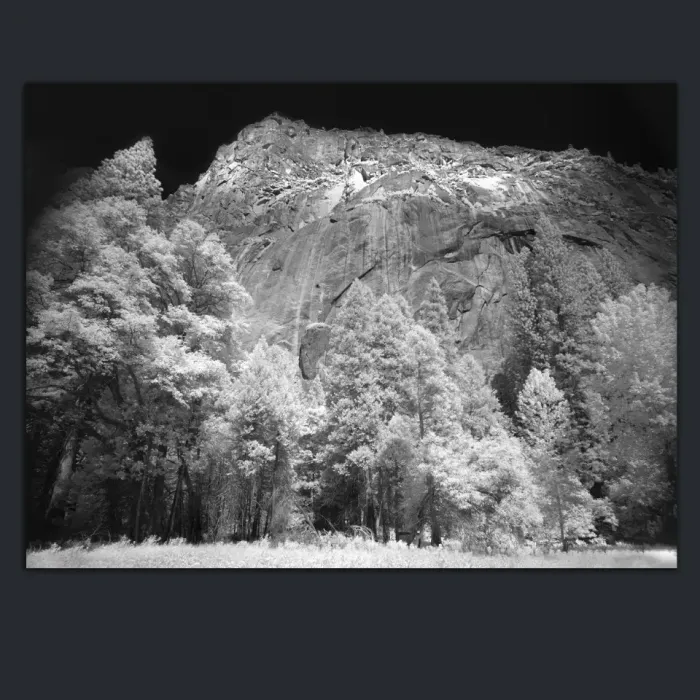 5.3.21-INFRARED-PHOTOS-LANDSCAPE-Black-and-White-Yosemite-L1001186-87-2016