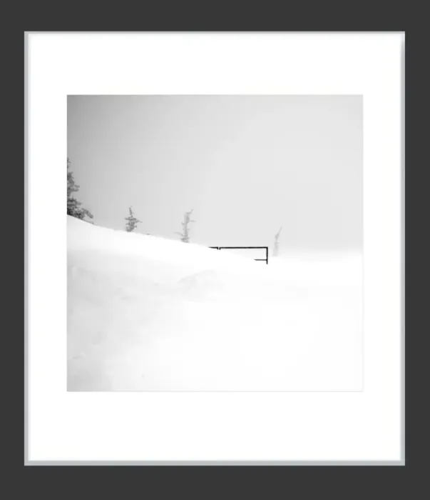 1.6-7-23-MINIMALIST-Black-and-White-Photos-MIXEDMK7-L1011444-Biei-Japan-2018