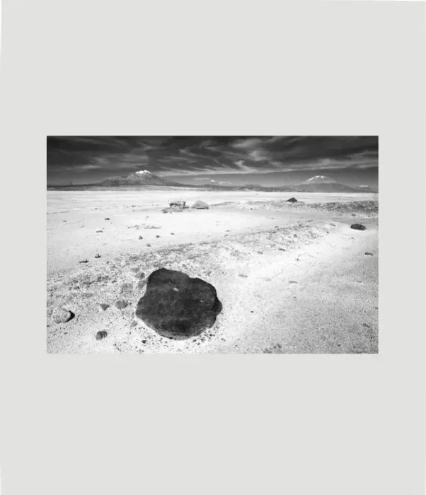 1.6-1-5-ORIENTATION-Black-and-White-Photographs-MIXEDMK1beige-BOLIVIAN-OUTBACK-South-America-L1026024-2015