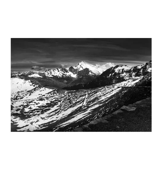 1.6-2-7-ORIENTATION-Black-and-White-Photographs-MIXEDMK2white-SNOWPEAK-MOUNTAIN-Chacaltaya-Bolivia-L1025349-2015