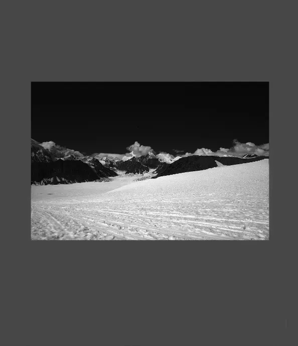 1.6-3-5B-ORIENTATION-Black-and-White-Photographs-MIXEDMK3brown-Aerial-McKinley-Alaska-USA-L1003746-2016
