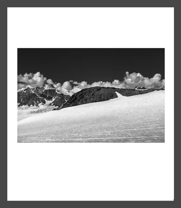 1.6-4-10-ORIENTATION-Black-and-White-Photographs-MIXEDMK4-L1003728-Aerial-McKinley-Alaska-USA-2016-
