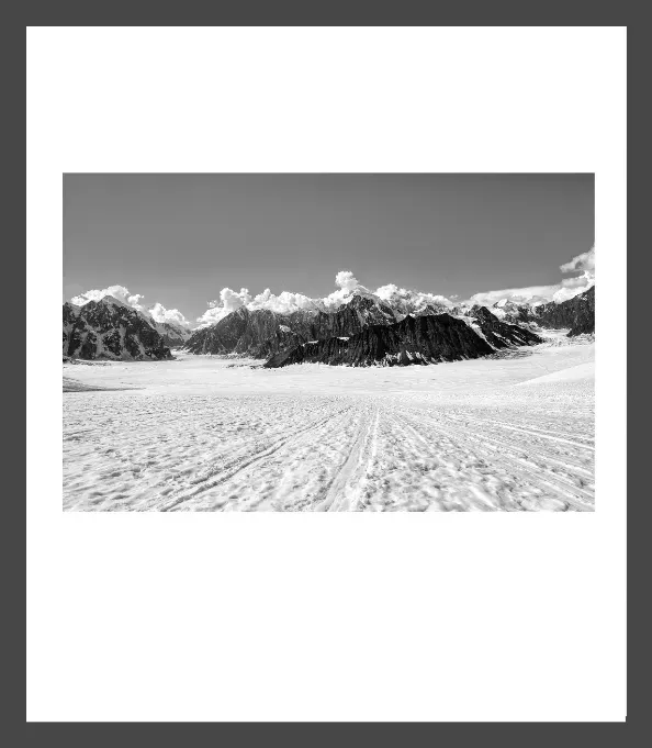 1.6-4-12-ORIENTATION-Black-and-White-Photographs-MIXEDMK4-L1003748-Aerial-McKinley-Alaska-USA-2016-