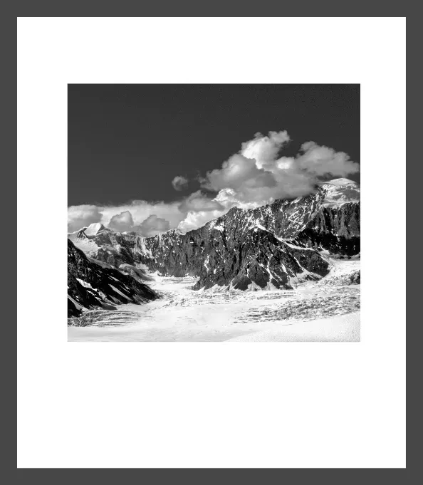 1.6-4-15-ORIENTATION-Black-and-White-Photographs-MIXEDMK4-L1003731-Aerial-McKinley-Alaska-USA-2016-