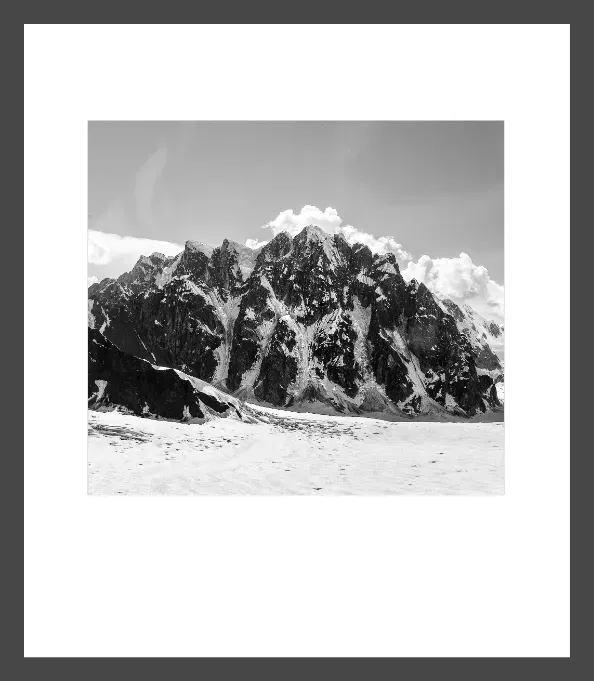1.6-4-21-ORIENTATION-Black-and-White-Photographs-MIXEDMK4-L1003777-Aerial-McKinley-Alaska-USA-2016