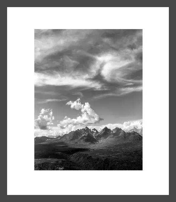 1.6-4-25-ORIENTATION-Black-and-White-Photographs-MIXEDMK4-L1003823-Aerial-McKinley-Alaska-USA-2016