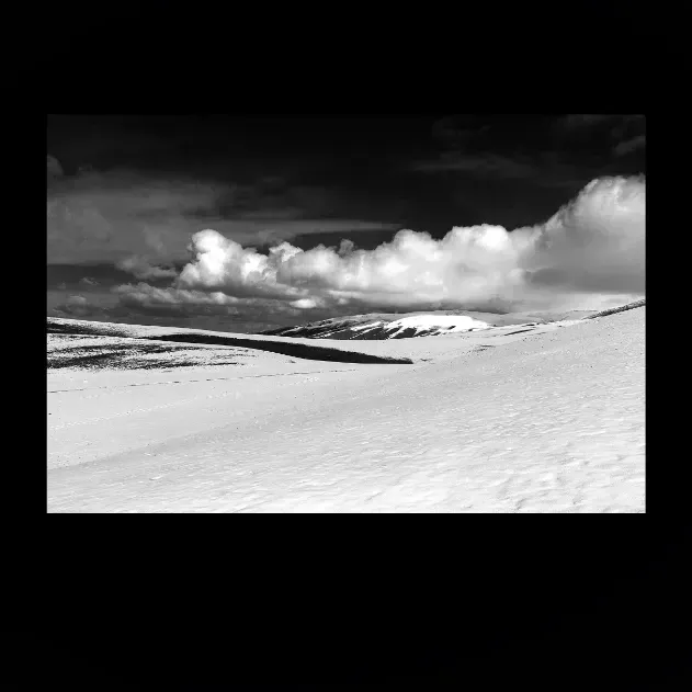 1.6-6H-ORIENTATION-Black-and-White-Photographs-4x3-MKBlue-MINIMALISTIC-SNOWSCAPESl-McKinley-Alaska-USA-L1006512-2016