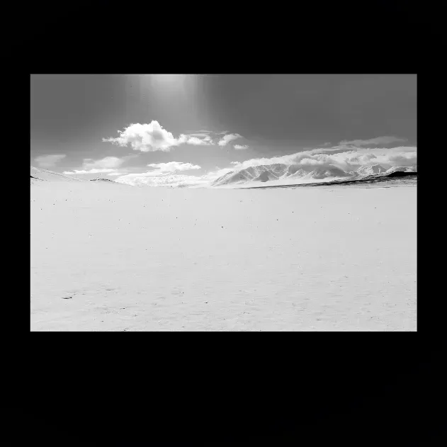 1.6-6M-ORIENTATION-Black-and-White-Photographs-4x3-MKBlue-MINIMALISTIC-SNOWSCAPESl-McKinley-Alaska-USA-L1006458-2016