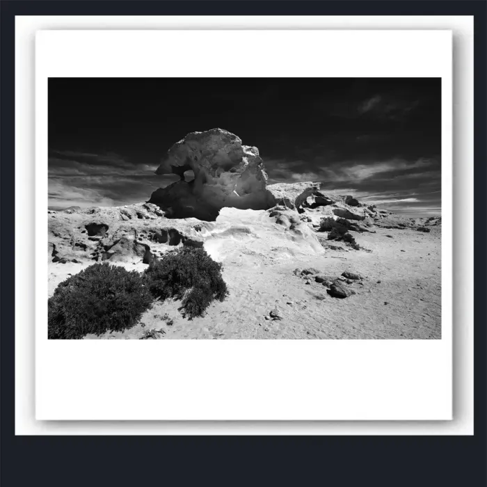 6.7.16V-LANDSCAPE-NATURE-Caves-and-Rocks-Formation-Bolivia-L1026066-2015