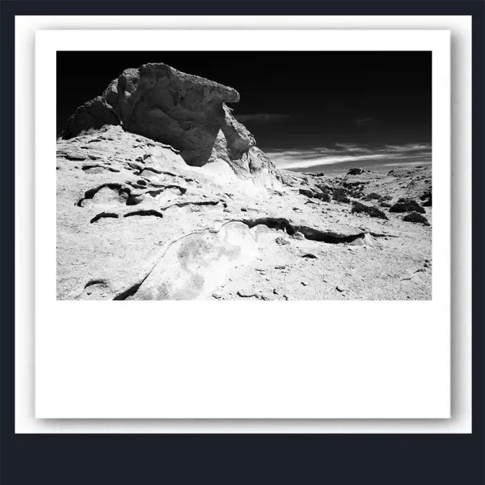 6.7.23-LANDSCAPE-NATURE-Rocks-Formation-Photos-Moon-Valley-Bolivia-2015-L1026045