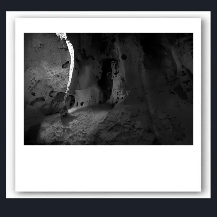 6.7A.18-LANDSCAPE-NATURE-CAVES-Black-and-White-Peru-South-America-2015-L1025778