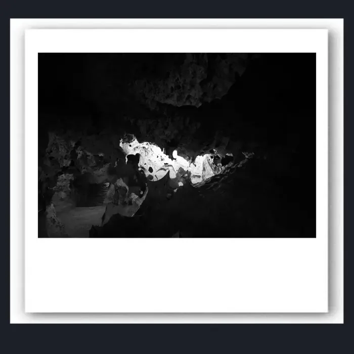 6.7A.25-LANDSCAPE-NATURE-CAVES-Black-and-White-Peru-South-America-2015-L1025793