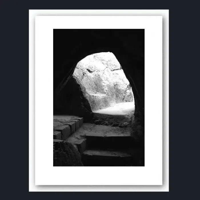 6.7A.3-LANDSCAPE-NATURE-CAVES-Black-and-White-Peru-South-America-2015-L1025019