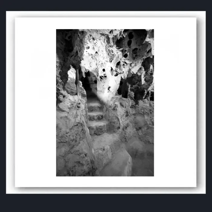 6.7A.36-LANDSCAPE-NATURE-CAVES-Black-and-White-Peru-South-America-2015-L1025804