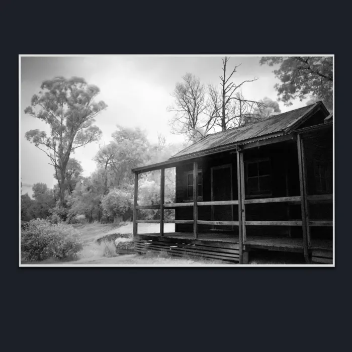 5.1.17-INFRARED-PHOTOS-COUNTRY-LIVING-Blackand-White-Coal-Creek-Korumbura-Victoria-Australia-L1017489-2019