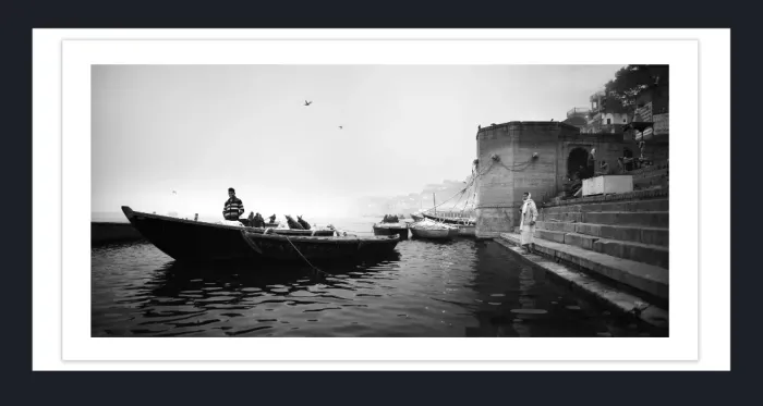 28-5-19-FINE-ART-BOAT-PHOTOGRAPHY-Black-and-White-Photo-Varanasi-India-L008590-94-2018