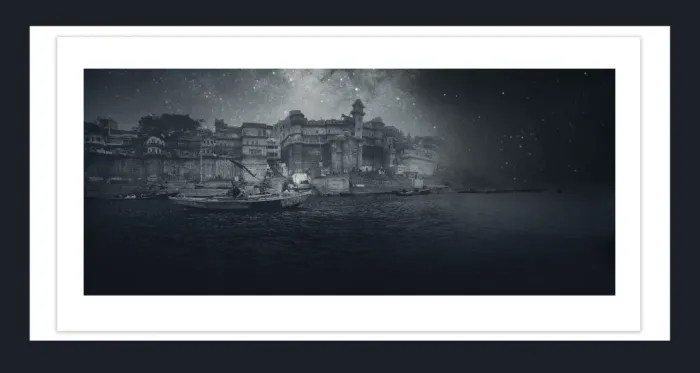 28-5-22-FINE-ART-BOAT-PHOTOGRAPHY-Black-and-White-Photo-Varanasi-India-L008666-67-2018