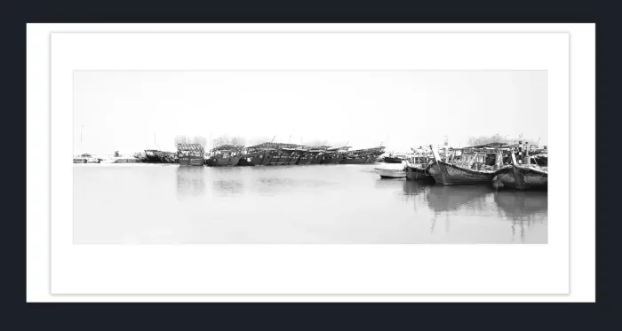 28-5-50-FINE-ART-BOAT-PHOTOGRAPHY-Black-and-White-Photo-Qatari-Dhow-Fishing-boat-Doha-L1014841-2018