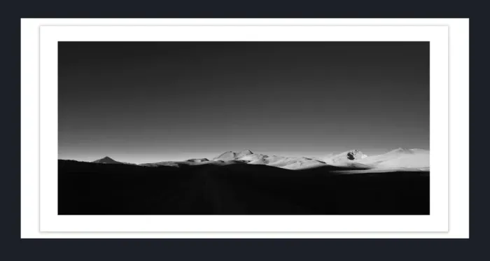 19.5.1-MINIMALISM-Landscape-Black-and-White-Photos-Bolivia-L1026175-2015