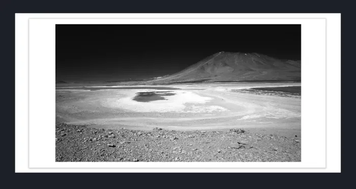 19.5.11A-MINIMALISM-Landscape-Black-and-White-Photos-Bolivia-L1026255-2015