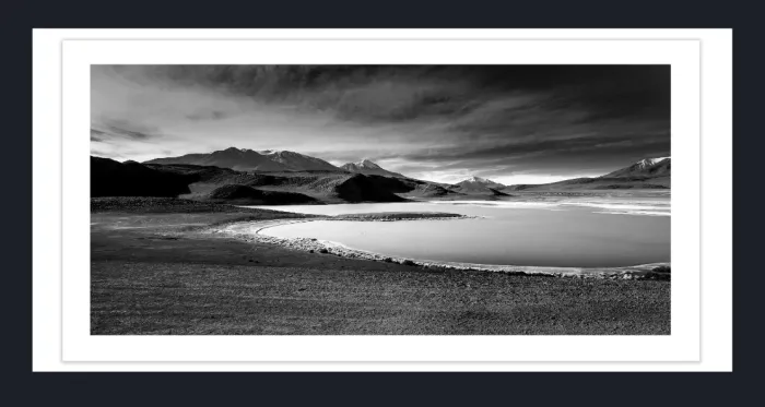 19.5.11E-MINIMALISM-Landscape-Black-and-White-Photos-Bolivia-P13-2015