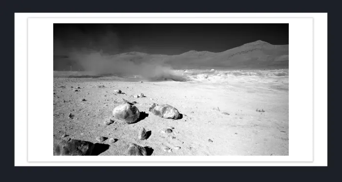 19.5.11F-MINIMALISM-Landscape-Black-and-White-Photos-Bolivia-L1026221-2015