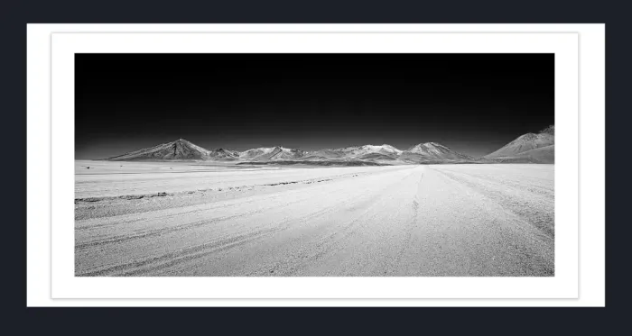 19.5.11H-MINIMALISM-Landscape-Black-and-White-Photos-Bolivia-25-2015