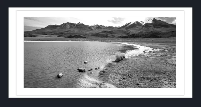 19.5.11I-MINIMALISM-Landscape-Black-and-White-Photos-Bolivia-14-2015
