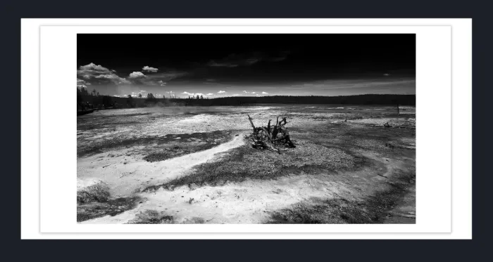 19.5.16-MINIMALISM-Landscape-Black-and-White-Photos-GEYSHER-Yellowstone-L1000433-35-2016