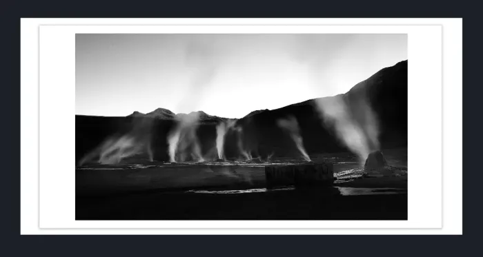 19.5.2B-MINIMALISM-Landscape-Black-and-White-Photos-Bolivia-L1026275.-2015