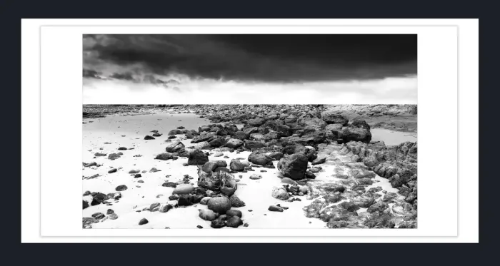 19.5.52-MINIMALISM-Landscape-Black-and-White-Photos-L1017376-09-San-remo-Beach-Wilson-Prom-2016