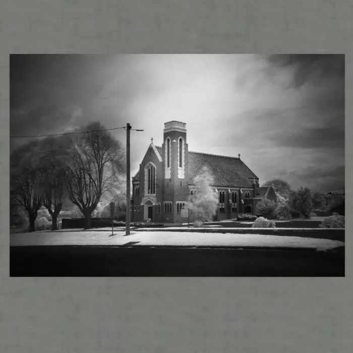 5.2.5-INFRARED-PHOTOS-RURAL-ARCHITECTURE-Black-and-White-CHURCH-Korumburra-VIC-Australia-L1017442-2019
