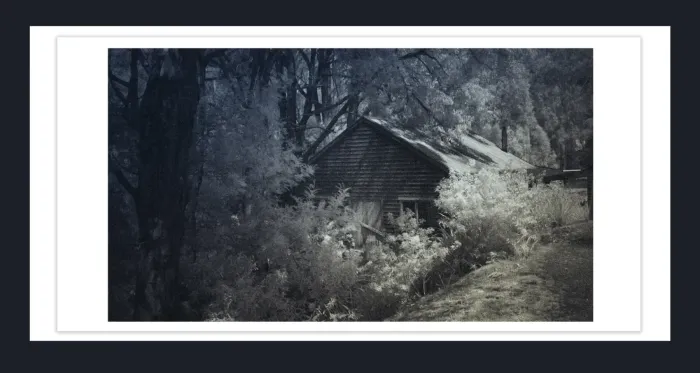 18E-23-RETRO-VINTAGE-FILM-PHOTO-EFFFECT-BLACK-AND-WHITE-PHOTOS-L1017473-Coal-Creek-Korumbura-2019