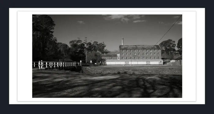 18E-34-RETRO-VINTAGE-FILM-PHOTO-EFFFECT-BLACK-AND-WHITE-PHOTOS-L1017158-Mill-House-Ballarat-2019