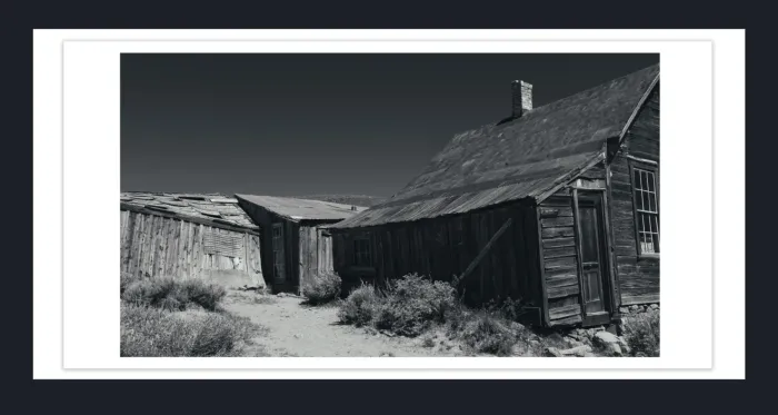 18E-41-RETRO-VINTAGE-FILM-PHOTO-EFFFECT-BLACK-AND-WHITE-PHOTOSL1001484-Bodie-2016