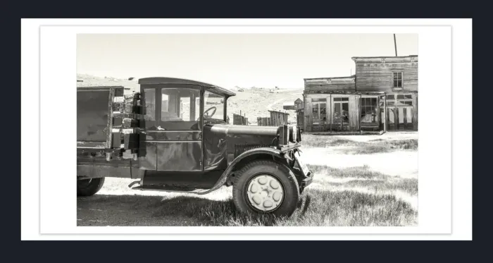 18E-50-RETRO-VINTAGE-FILM-PHOTO-EFFFECT-BLACK-AND-WHITE-PHOTOS-L1001754-Bodie-2016