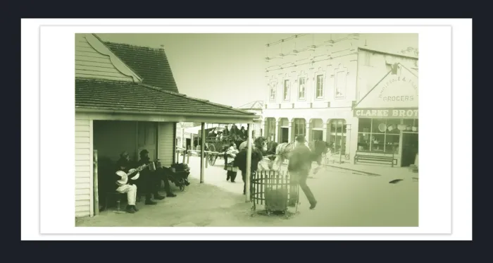 18E-56-Vintage-Photos-for-Sale-Retro-prints-BLACK-AND-WHITE-PHOTOS-L1026476-Sovereign-Hill-Ballarat-2015