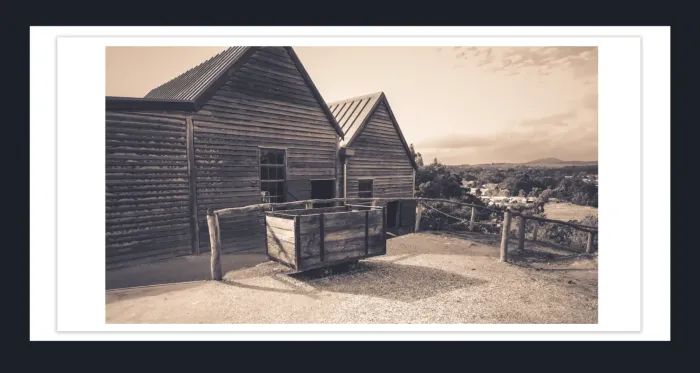 18E-69-Vintage-Photos-for-Sale-Retro-prints-BLACK-AND-WHITE-PHOTOS-L1026554-Sovereign-Hill-Ballarat-2015