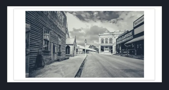 18E-72-Collectable-Vintage-Photographs-for-sale-BLACK-AND-WHITE-PHOTOS-L1026566-Sovereign-Hill-Ballarat-2015