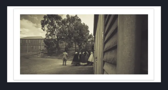 18E-77-Collectable-Vintage-Photographs-for-sale-BLACK-AND-WHITE-PHOTOS-FILM-EFFECT-L1026620-Sovereign-Hill-Ballarat-2015