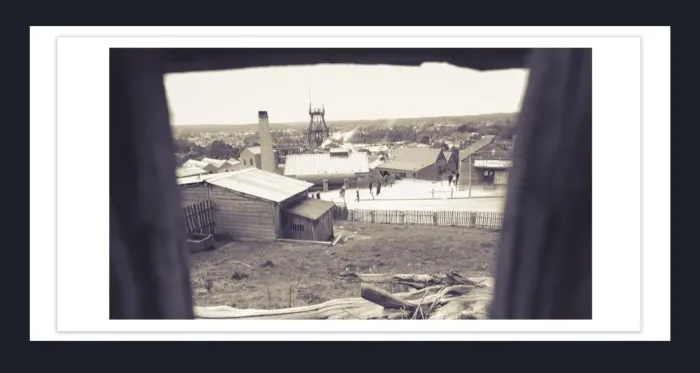 18E-79-Collectable-Vintage-Photographs-for-sale-BLACK-AND-WHITE-PHOTOS-FILM-EFFECT-L1026641-Sovereign-Hill-Ballarat-2015