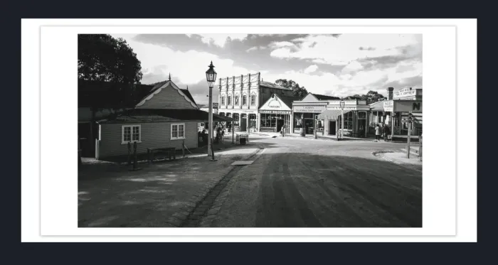 18E-81-Collectable-Vintage-Photographs-for-sale-BLACK-AND-WHITE-PHOTOS-FILM-EFFECT-L1026702-Sovereign-Hill-Ballarat-2015